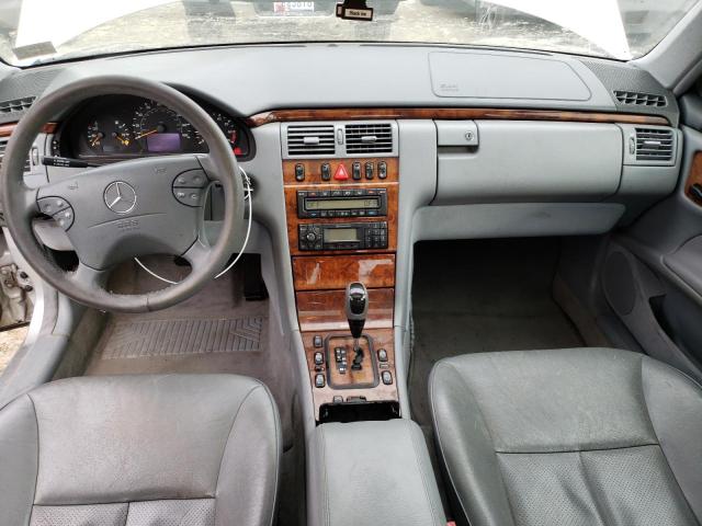 Photo 8 from auction – 2002 MERCEDES-BENZ E 320 with VIN WDBJF65J72B439452