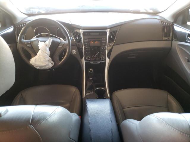 Photo 8 from auction – 2013 HYUNDAI SONATA SE with VIN 5NPEC4AB8DH742014