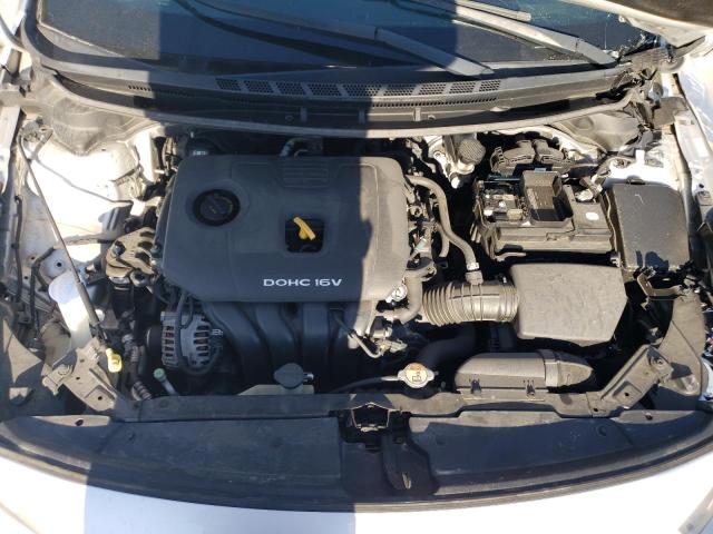 Photo 11 from auction – 2018 KIA FORTE LX with VIN 3KPFK4A70JE164638