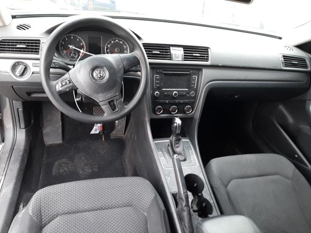 Photo 8 from auction – 2014 VOLKSWAGEN PASSAT S with VIN 1VWAP7A33EC025575