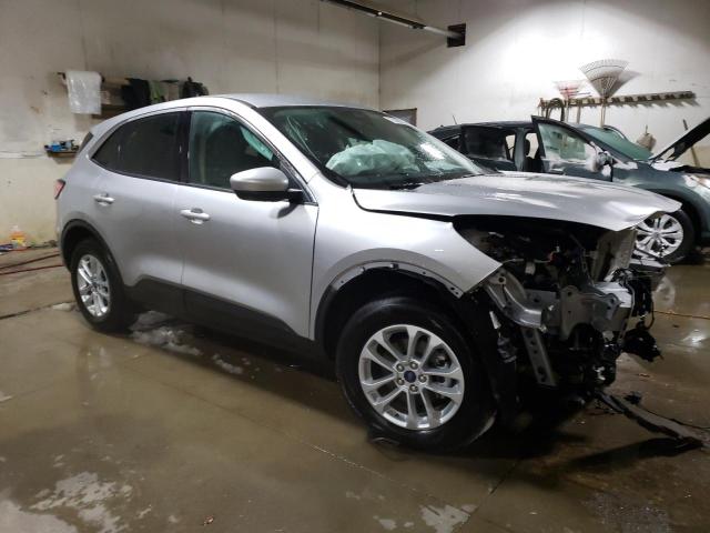 Photo 4 from auction – 2020 FORD ESCAPE SE with VIN 1FMCU9G68LUA09666