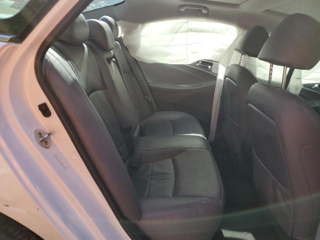 Photo 10 from auction – 2015 HYUNDAI SONATA HYB with VIN KMHEC4A43FA126373