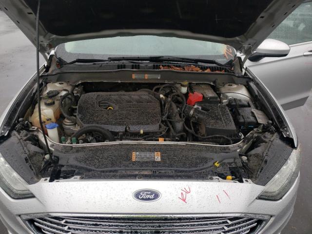 Photo 11 from auction – 2017 FORD FUSION SE with VIN 3FA6P0HD6HR276066