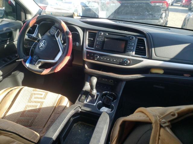 Photo 8 from auction – 2019 TOYOTA HIGHLANDER with VIN 5TDBZRFH5KS708485
