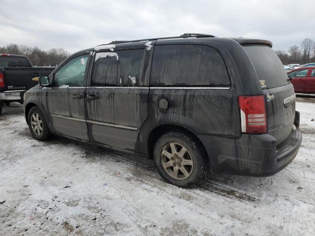 Photo 2 from auction – 2010 CHRYSLER TOWN & COU with VIN 2A4RR5D1XAR278984