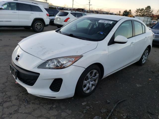 MAZDA 3 I 2013 with VIN JM1BL1TG2D1797429 - Photo from auction