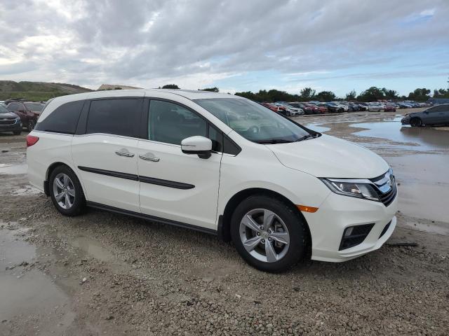 Photo 4 from auction – 2018 HONDA ODYSSEY EX with VIN 5FNRL6H73JB057377