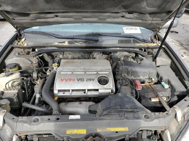 Photo 11 from auction – 2003 TOYOTA CAMRY LE with VIN 4T1BF30K33U550179