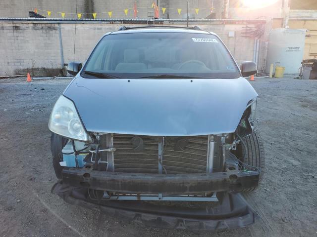 Photo 5 from auction – 2004 TOYOTA SIENNA CE with VIN 5TDZA23C14S162020