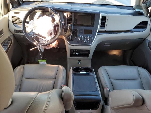 Photo 8 from auction – 2016 TOYOTA SIENNA XLE with VIN 5TDYK3DC0GS720148