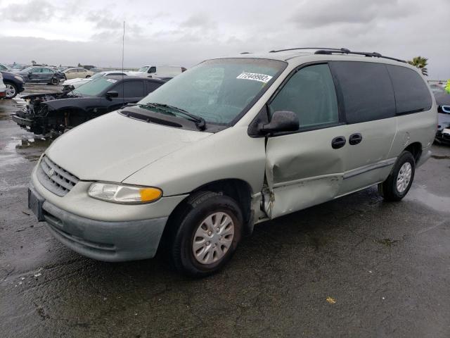 CHRYSLER GRAND VOYA 2000 with VIN 2C4GJ24R2YR621144 - Photo from auction