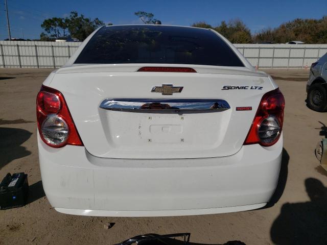 Photo 6 from auction – 2016 CHEVROLET SONIC LTZ with VIN 1G1JE5SB1G4135582