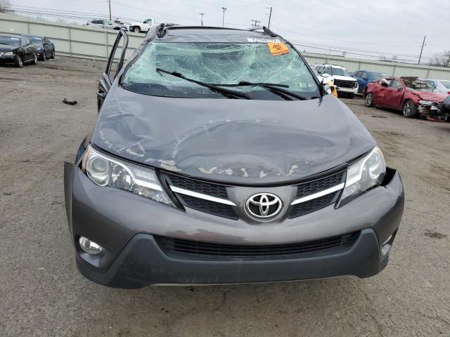 Photo 5 from auction – 2015 TOYOTA RAV4 XLE with VIN 2T3RFREV9FW233085