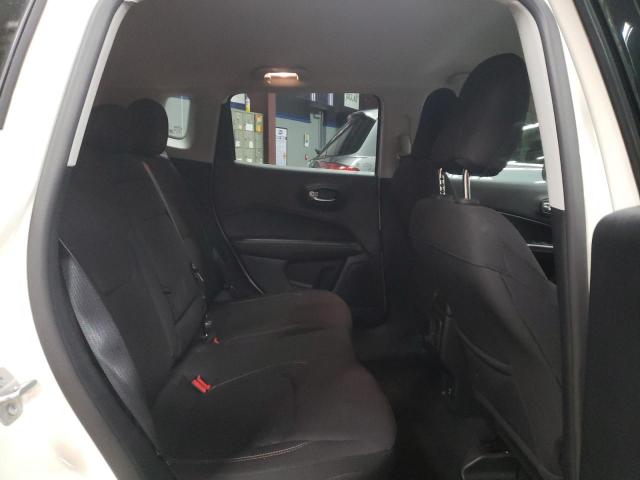 Photo 11 from auction – 2018 JEEP COMPASS SP with VIN 3C4NJDAB8JT107795
