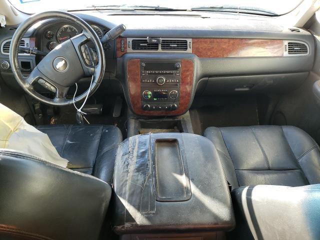 Photo 8 from auction – 2009 CHEVROLET AVALANCHE with VIN 3GNEC22079G171074