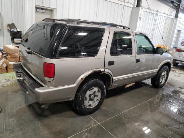 Photo 3 from auction – 2002 CHEVROLET BLAZER with VIN 1GNDT13W02K105179