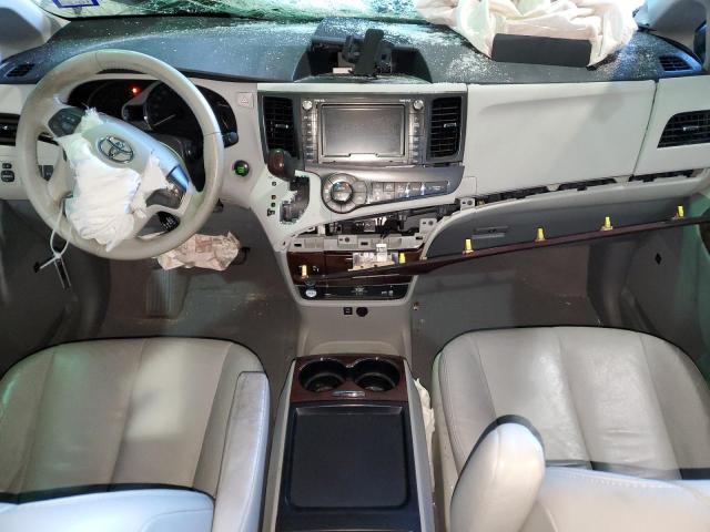 Photo 8 from auction – 2011 TOYOTA SIENNA XLE with VIN 5TDYK3DC2BS090433