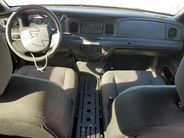 Photo 8 from auction – 2007 FORD CROWN VICT with VIN 2FAFP71W27X135001