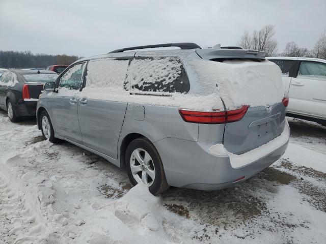Photo 2 from auction – 2018 TOYOTA SIENNA LE with VIN 5TDKZ3DC2JS926628