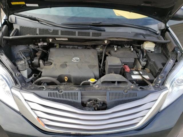 Photo 12 from auction – 2016 TOYOTA SIENNA XLE with VIN 5TDDK3DC0GS145080