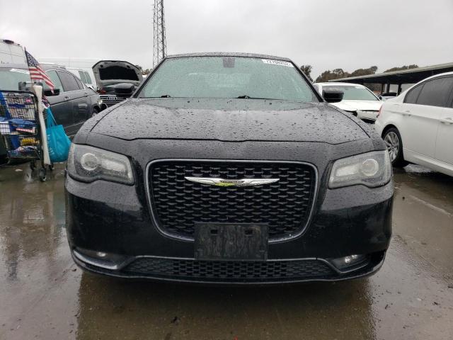 Photo 5 from auction – 2015 CHRYSLER 300 S with VIN 2C3CCABGXFH904161
