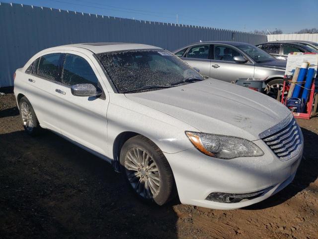 Photo 4 from auction – 2013 CHRYSLER 200 LIMITE with VIN 1C3CCBCG2DN543453