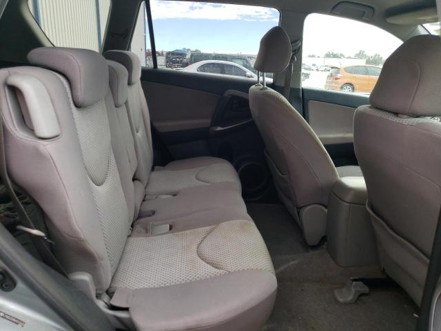 Photo 11 from auction – 2006 TOYOTA RAV4 with VIN JTMZD33V865015636