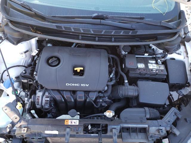 Photo 11 from auction – 2017 KIA FORTE LX with VIN 3KPFK4A78HE060828