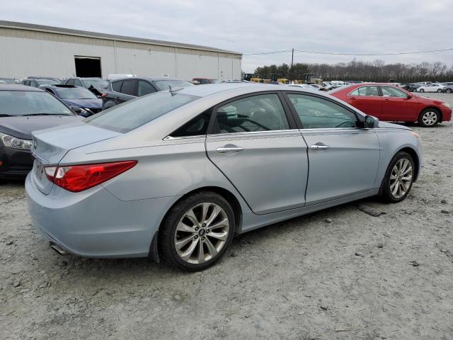Photo 3 from auction – 2013 HYUNDAI SONATA SE with VIN 5NPEC4ACXDH787075