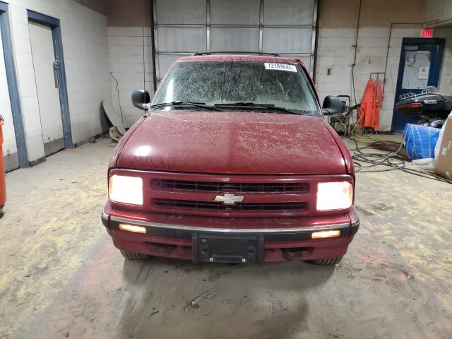 Photo 5 from auction – 1997 CHEVROLET BLAZER with VIN 1GNDT13W7V2229549