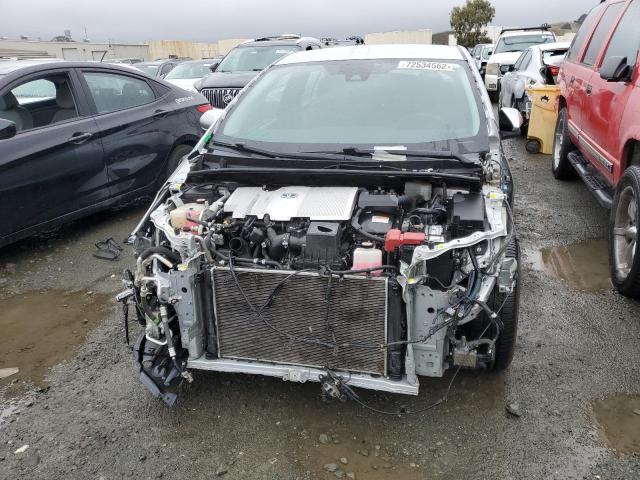 Photo 5 from auction – 2017 TOYOTA PRIUS PRIM with VIN JTDKARFP5H3001332
