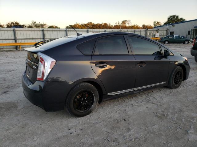Photo 3 from auction – 2013 TOYOTA PRIUS with VIN JTDKN3DU4D1667288