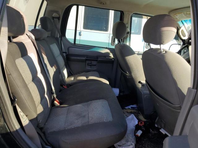 Photo 10 from auction – 2004 FORD EXPLORER S with VIN 1FMZU77K24UA90029
