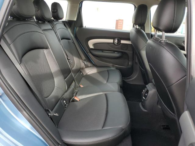 Photo 10 from auction – 2016 MINI COOPER CLU with VIN WMWLN5C56G2E30066