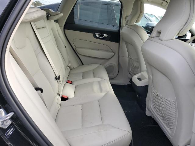 Photo 10 from auction – 2019 VOLVO XC60 T5 with VIN LYV102RK9KB381504