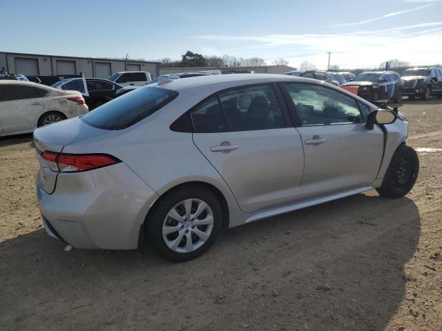Photo 3 from auction – 2022 TOYOTA COROLLA LE with VIN 5YFEPMAE8NP308081