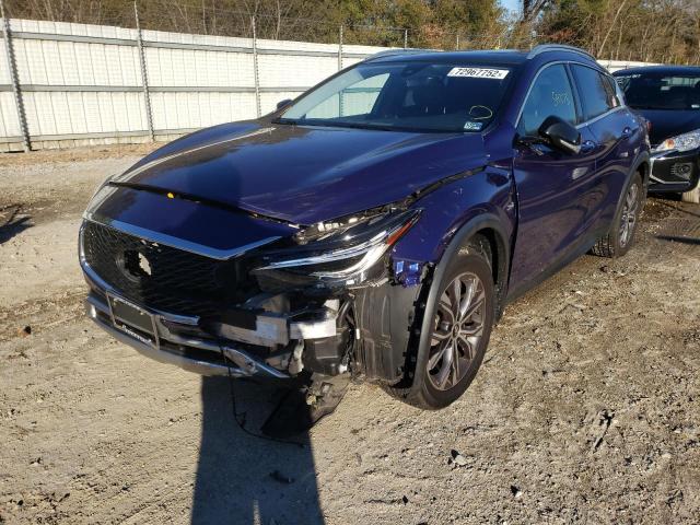 INFINITI QX30 BASE 2017 with VIN SJKCH5CR5HA030742 - Photo from auction