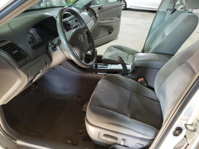 Photo 7 from auction – 2004 TOYOTA CAMRY LE with VIN 4T1BF32KX4U075516