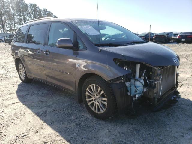 Photo 4 from auction – 2012 TOYOTA SIENNA XLE with VIN 5TDYK3DCXCS228799