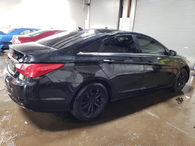 Photo 3 from auction – 2012 HYUNDAI SONATA GLS with VIN 5NPEB4AC9CH353473