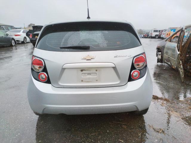 Photo 6 from auction – 2014 CHEVROLET SONIC LT with VIN 1G1JC6SG0E4142656