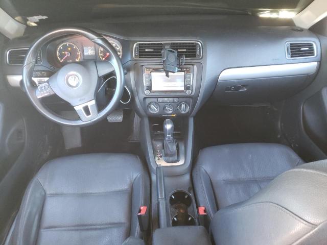 Photo 8 from auction – 2011 VOLKSWAGEN JETTA TDI with VIN 3VWLL7AJ8BM047438