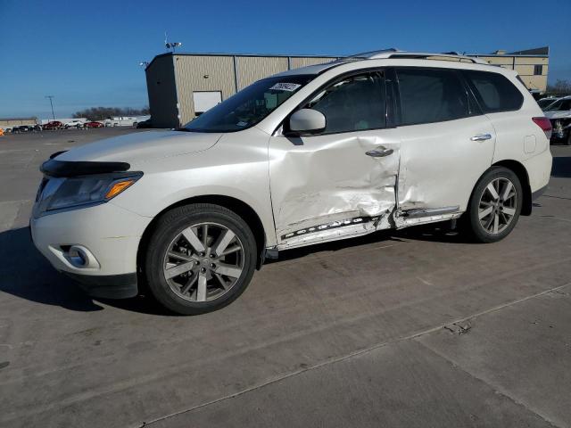 NISSAN PATHFINDER 2015 with VIN 5N1AR2MM8FC697567 - Photo from auction