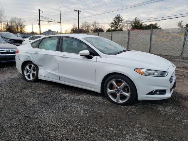 Photo 4 from auction – 2016 FORD FUSION S with VIN 3FA6P0G79GR109100