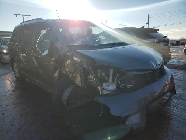 Photo 4 from auction – 2011 TOYOTA SIENNA XLE with VIN 5TDYK3DC8BS107574