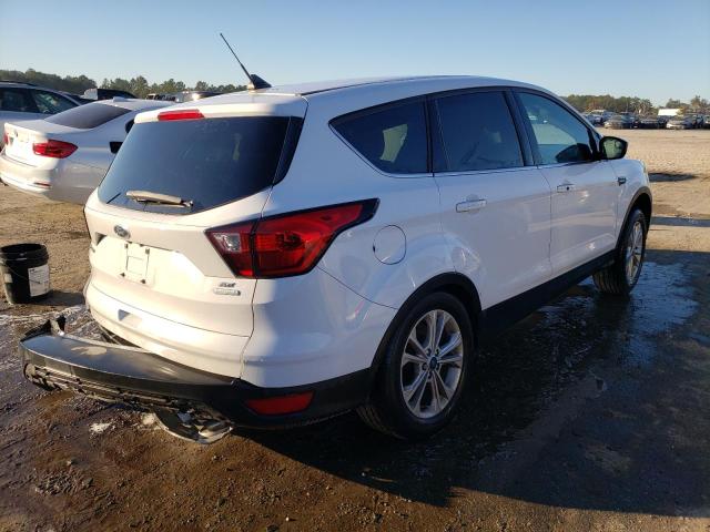 Photo 3 from auction – 2019 FORD ESCAPE SE with VIN 1FMCU0GDXKUB84641