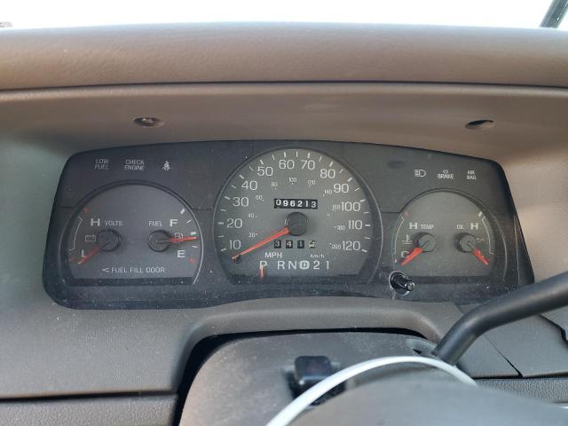 Photo 9 from auction – 2001 MERCURY GRAND MARQ with VIN 2MEFM74W61X711225