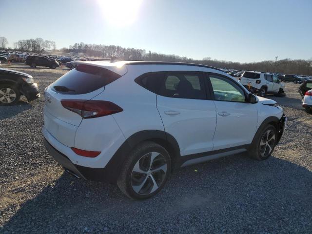 Photo 3 from auction – 2018 HYUNDAI TUSCON with VIN KM8J33A21JU763552