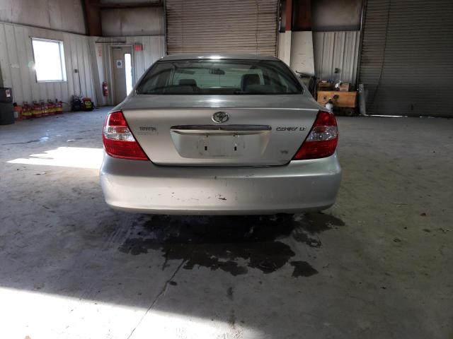 Photo 6 from auction – 2004 TOYOTA CAMRY LE with VIN 4T1BF32KX4U075516