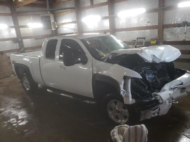 Photo 4 from auction – 2011 CHEVROLET SILVERADO with VIN 1GCRKSE36BZ131366
